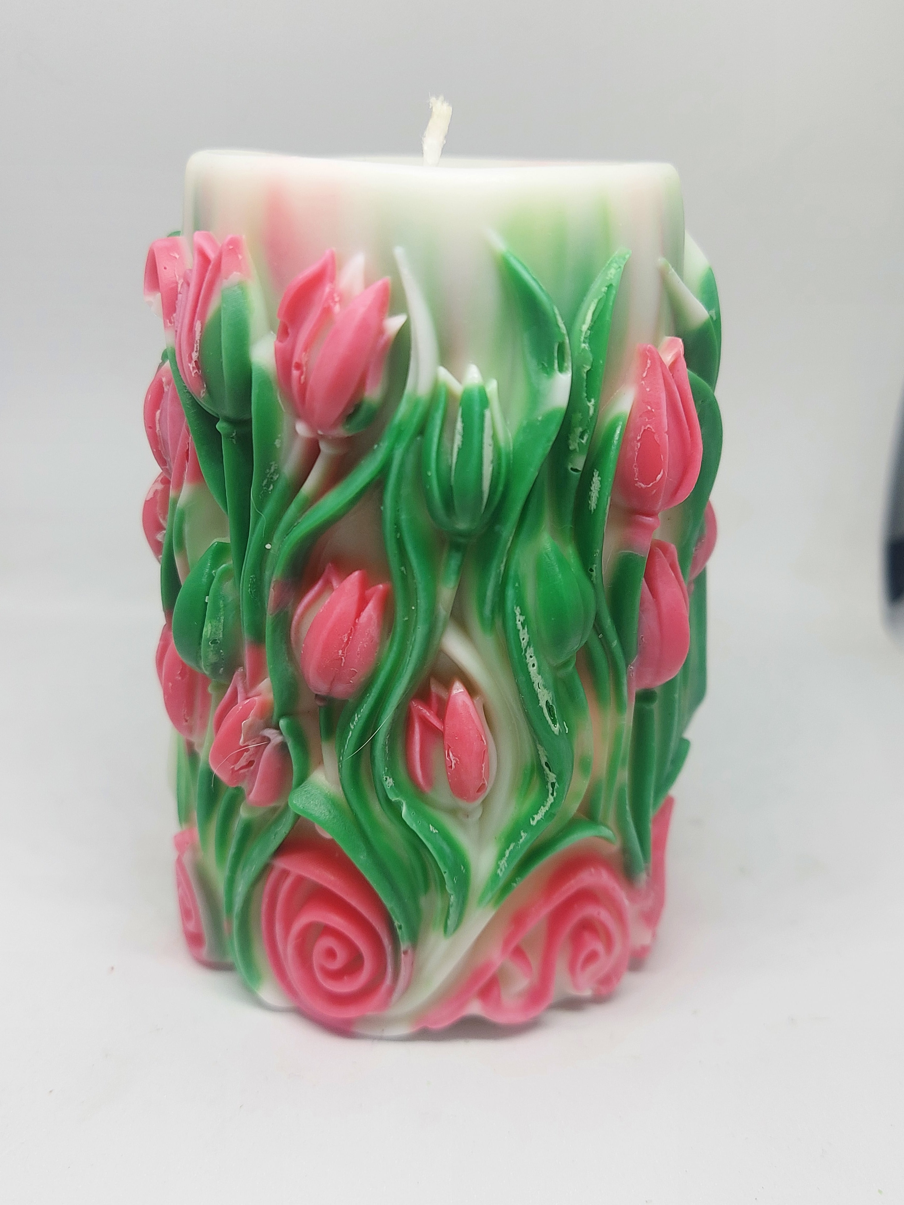 Tulip garden candle